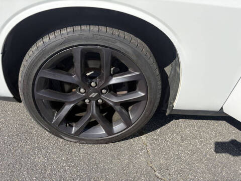 2020 Dodge Challenger SXT