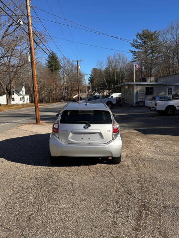 2014 Toyota Prius c One