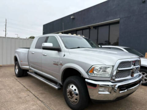 2015 RAM 3500 Laramie