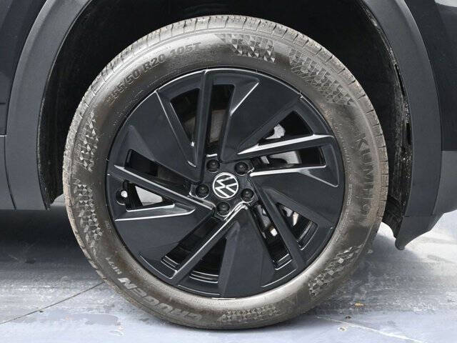 2024 Volkswagen Atlas SE