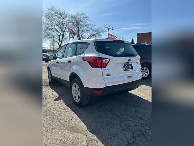 2019 Ford Escape S
