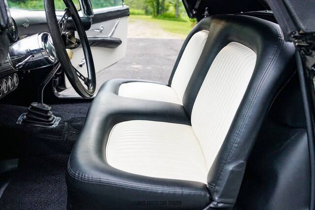 1955 Ford Thunderbird