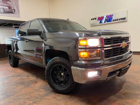 2014 Chevrolet Silverado 1500 for sale at Driveline LLC in Jacksonville FL