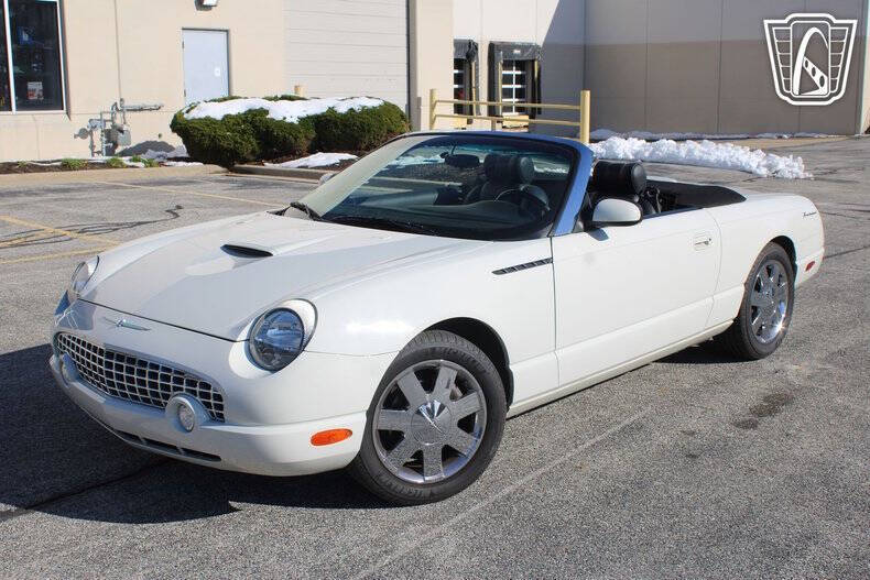 2002 Ford Thunderbird Deluxe