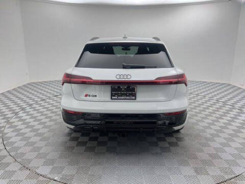 2024 Audi SQ8 e-tron quattro Prestige