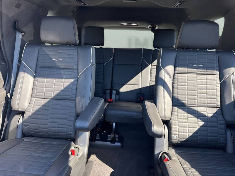 2024 Cadillac Escalade-V