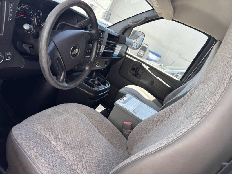 2013 Chevrolet Express 2500