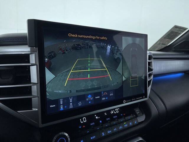 2024 Toyota Tundra Platinum HV