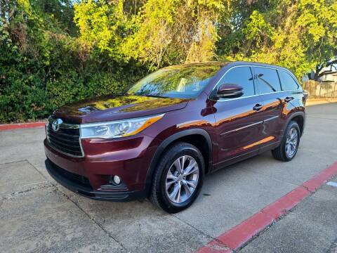 2014 Toyota Highlander for sale at DFW Autohaus in Dallas TX