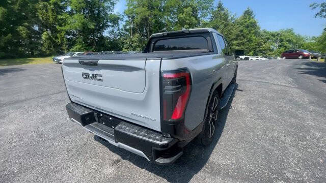 2024 GMC Sierra EV Denali Edition 1