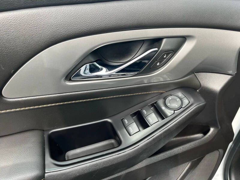 2019 Chevrolet Traverse LS