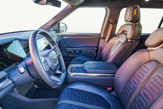 2022 Rivian R1S Launch Edition