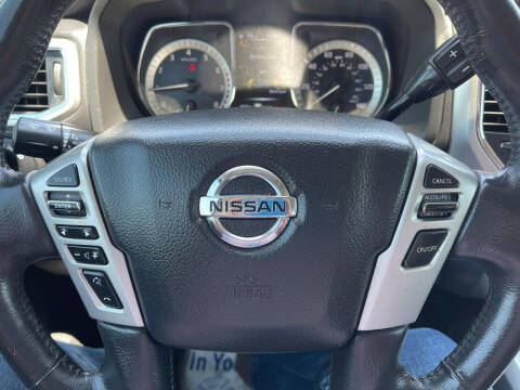 2018 Nissan Titan SV