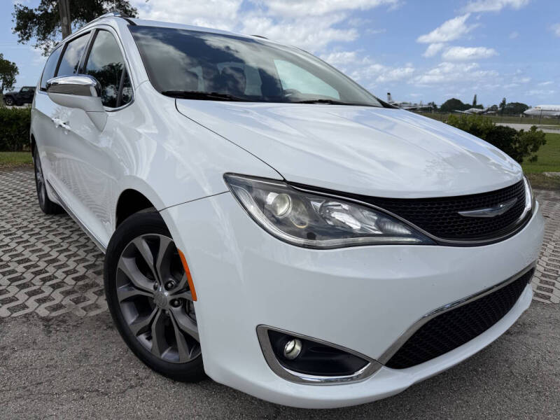 2018 Chrysler Pacifica Limited