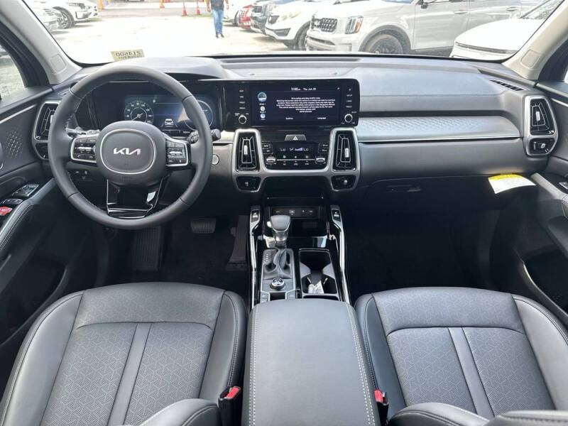 2023 Kia Sorento SX