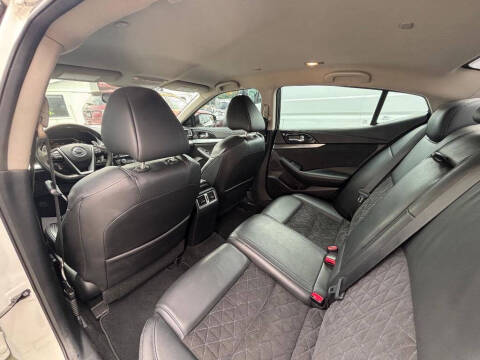 2016 Nissan Maxima 3.5 SR