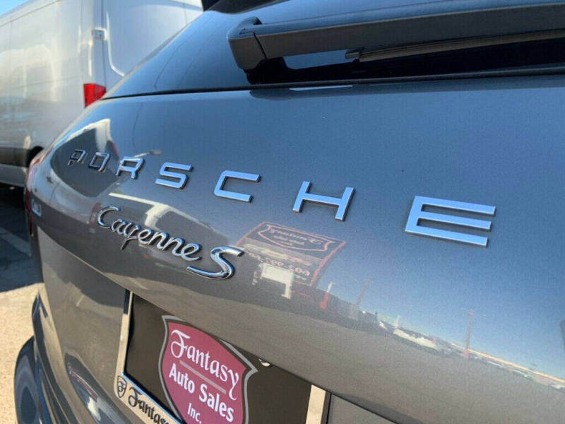 2017 Porsche Cayenne S