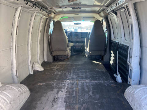 2017 Chevrolet Express 2500