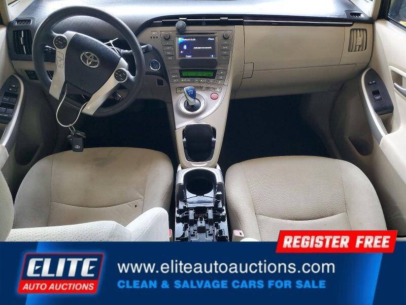 2015 Toyota Prius Two