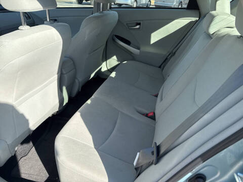 2014 Toyota Prius Two