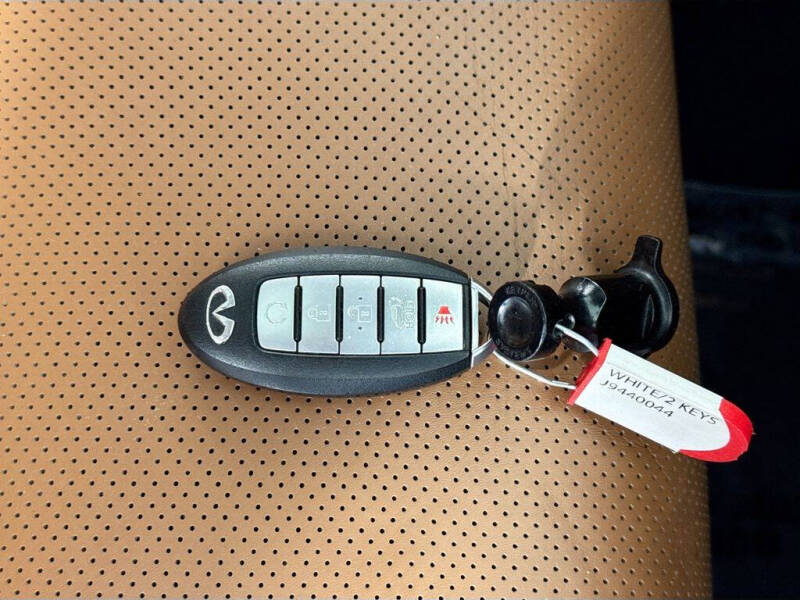 2018 Infiniti QX80