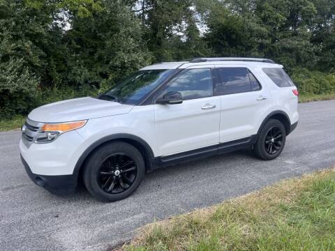 2013 Ford Explorer for sale at Drivers Choice Auto in New Salisbury IN