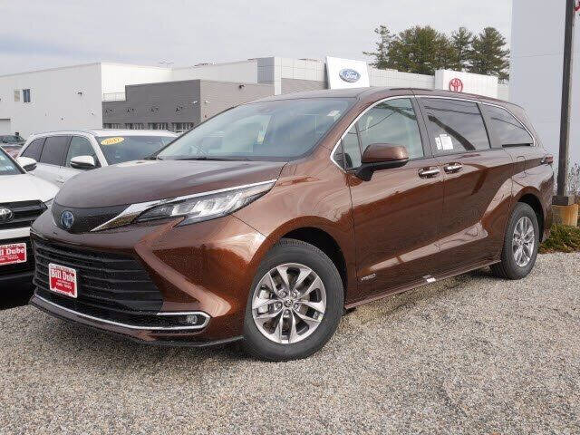2021 Toyota Sienna XLE 7-Passenger