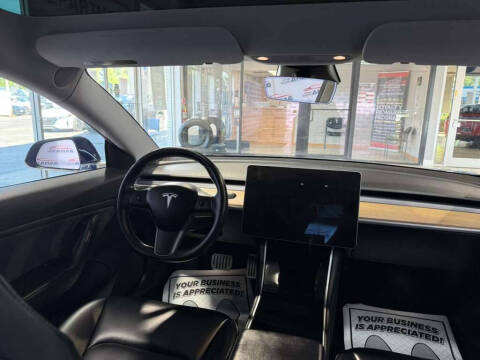 2019 Tesla Model 3 Long Range
