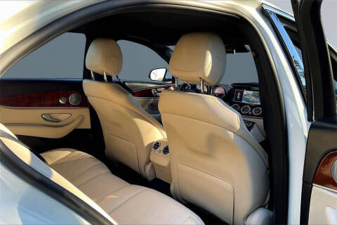 2018 Mercedes-Benz E-Class E 300