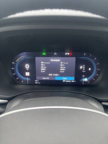 2025 Volvo XC60 B5 Plus Dark Theme