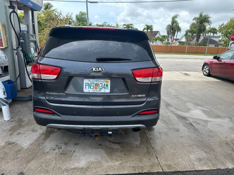 2016 Kia Sorento EX