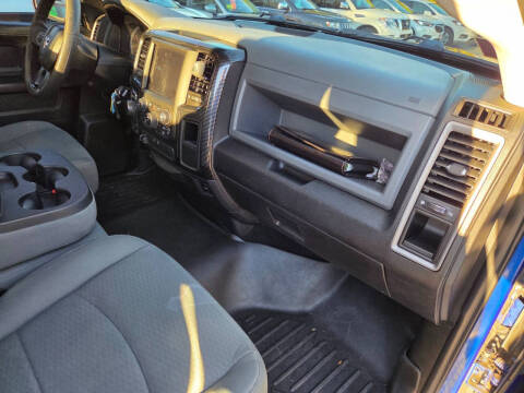 2017 RAM 1500 Express