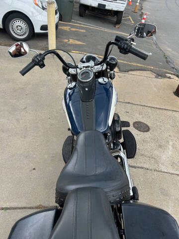 2019 Harley-Davidson Heritage Classic FLHC