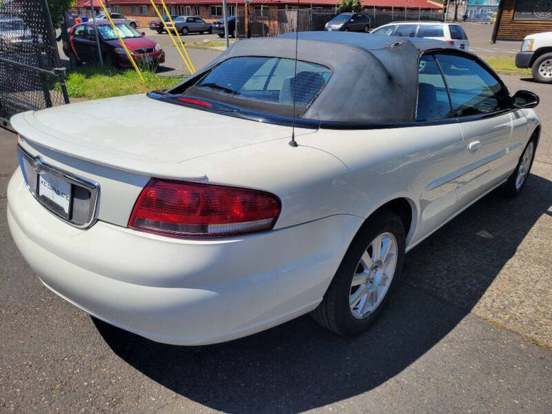 2005 Chrysler Sebring GTC