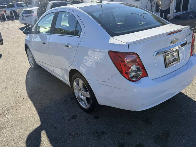 2014 Chevrolet Sonic LTZ Auto