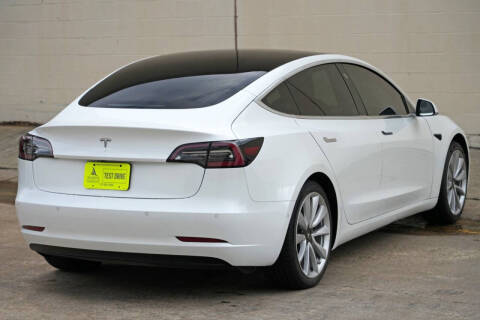 2019 Tesla Model 3 Standard Range Plus