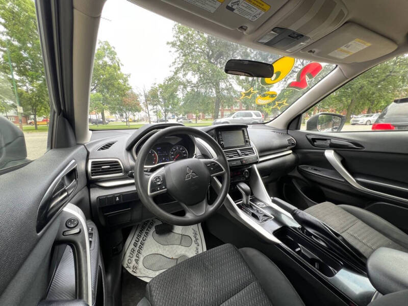 2020 Mitsubishi Eclipse Cross ES