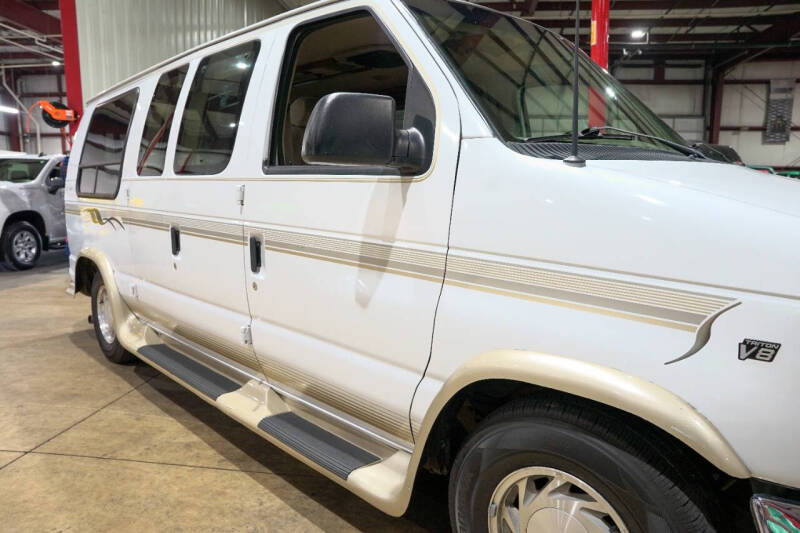 2002 Ford E-Series E-150