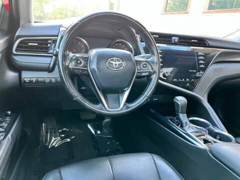 2019 Toyota Camry XSE