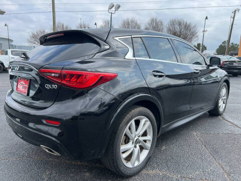 2017 Infiniti QX30
