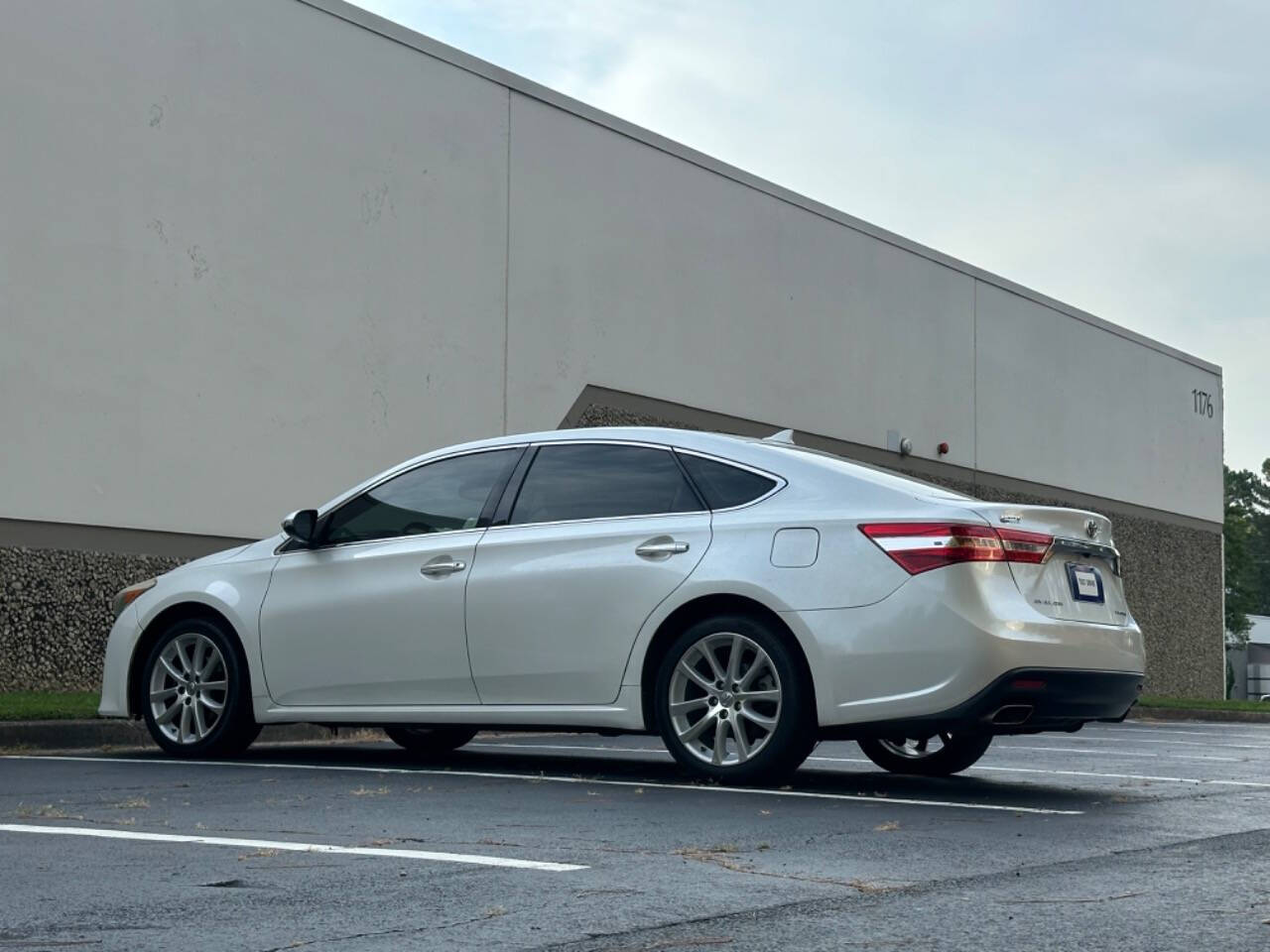 2015 Toyota Avalon for sale at Prompt Luxury Cars LLC in Austell, GA