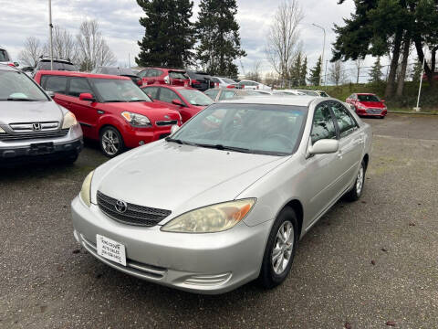 2004 Toyota Camry for sale at King Crown Auto Sales LLC in Federal Way WA