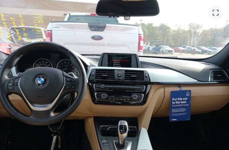 2018 BMW 3 Series 330i