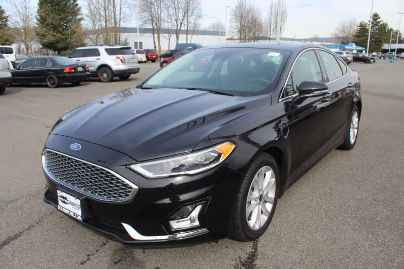 2019 Ford Fusion Energi Titanium