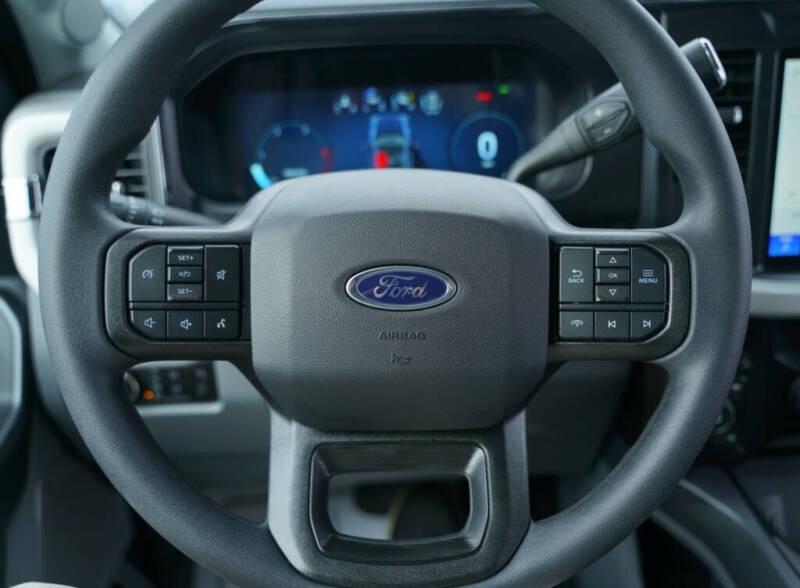 2026 Ford F-350 Super Duty XLT