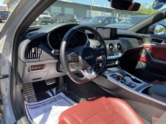 2022 Kia Stinger