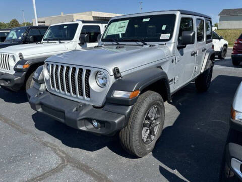 2024 Jeep Wrangler for sale at GUPTON MOTORS, INC. in Springfield TN