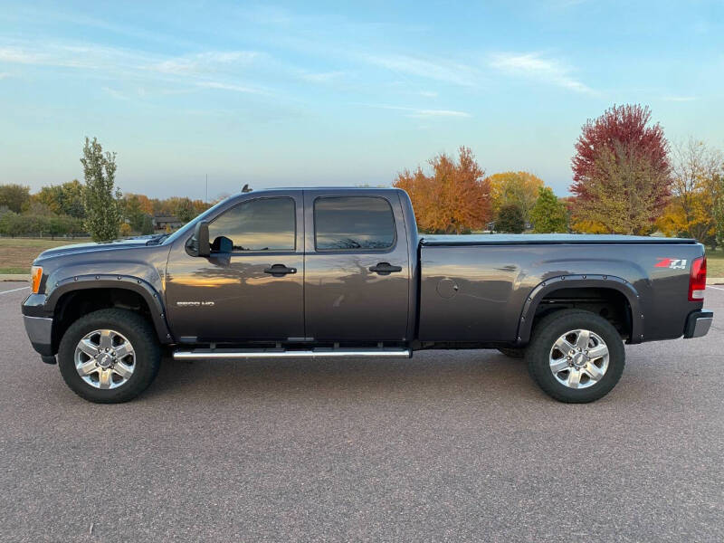 2011 GMC Sierra 2500HD for sale at TRUCK COUNTRY MOTORS, LLC in Sioux Falls SD