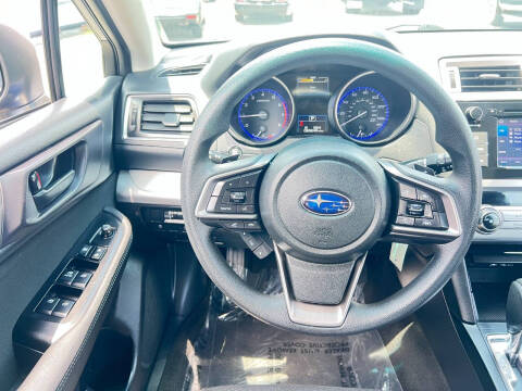 2019 Subaru Outback 2.5i