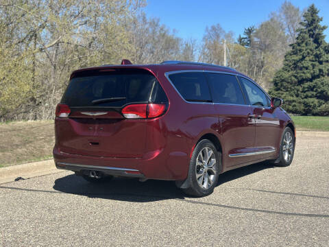2017 Chrysler Pacifica Limited